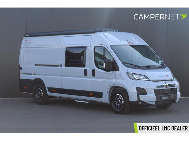 LMC Innovan 640 Pure 140cv Autom&aacute;tico | Toldo Thule | Camas individuales | Sensores de aparcamiento | Llantas de aleaci&oacute;n | Mucho espacio de almacenamiento | LED