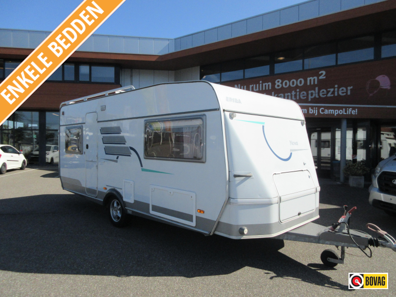 Eriba Nova 532 CON AIRE ACONDICIONADO Y MOVER