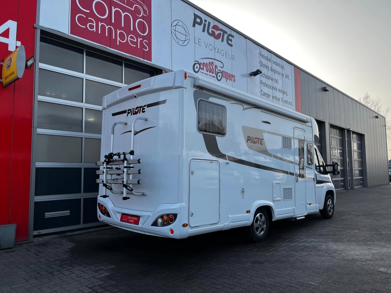 Pilote P 706 GJ Camper, 4 person photo: 2