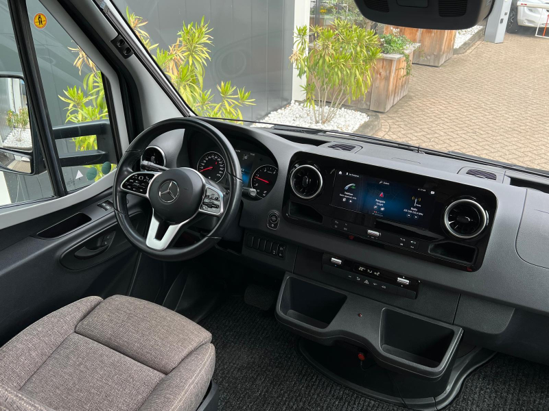 Hymer B-MC T 680 E&P nivel, aire acondicionado, Completamente equipado foto: 23