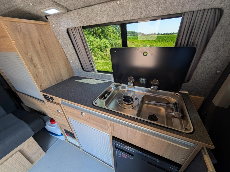 Volkswagen T6 DSG california 150PK DSG Aut  foto: 16