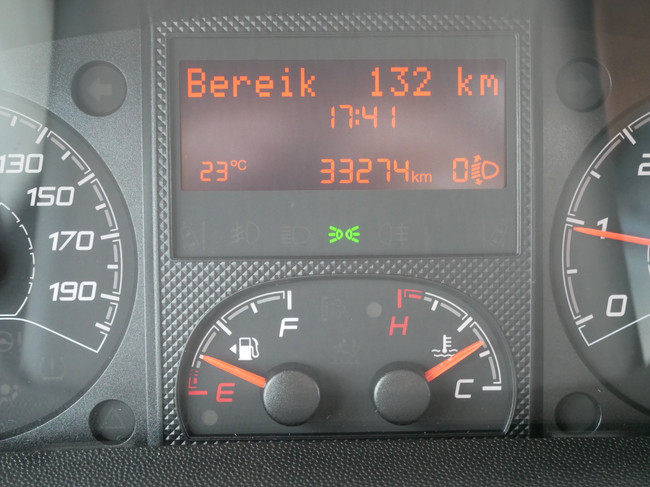 Carthago Malibu Van 640 LE Charming GT, 6.40 Meter Buscamper, Lengtebedden Foto: 4