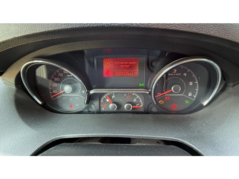 Pössl 2Win Plus 600 T9 AUT 160PK Euro6  foto: 13