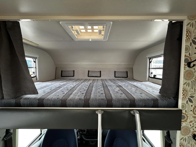 Weinsberg Orbiter 631 Dwarsbed/Alkoof/2004/6.3M  foto: 10