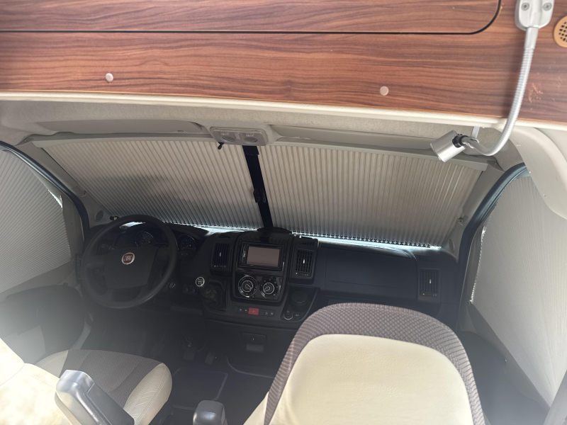 Adria Twin 540 SPT Level systeem  foto: 14