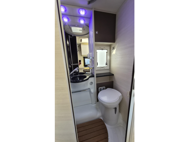 Chausson Welcome 711 TL Sal&oacute;n circular 4 personas foto: 12