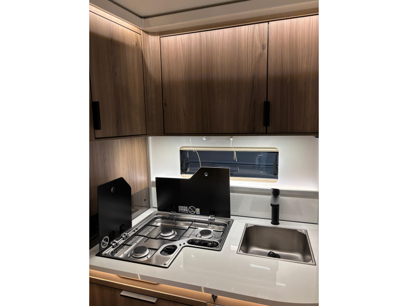 Kabe Smaragd 540 GLE B2 Camas individuales foto: 9