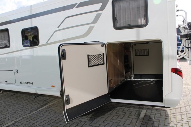Hymer Exsis I 678 Fiat AUTOMAAT 160 pk enkele bedden Smal en lichtgewicht (54  foto: 8