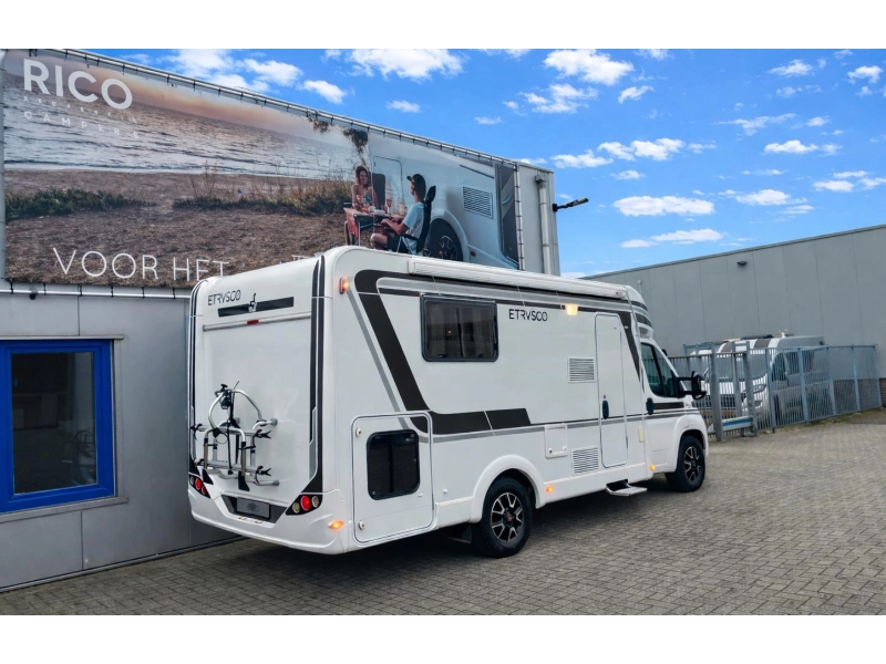Etrusco T 6900 QB Lichtgewicht top camper  foto: 1