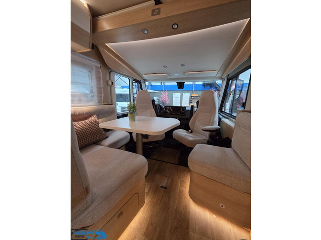 Hymer BMC-I 680 *170pk Automaat* Levelsysteem* Bomvol opties foto: 5