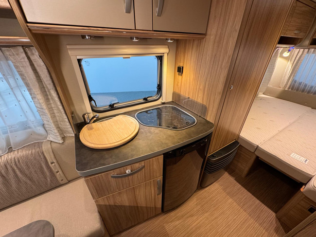 Eriba Nova Light 470 foto: 18