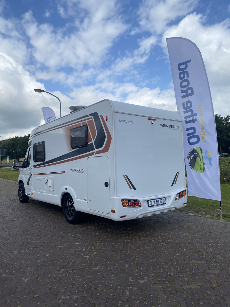 Weinsberg Pepper 600 Peugeot 163 PK, Half-integraal, 2 Lengte-bedden, Garage, Aut. schotel / LCD Camper Centrum On the Road aan de Noorderringweg 4 in Marum. foto: 7