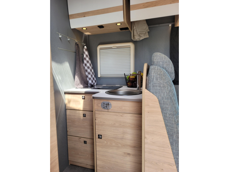 Dethleffs Just Camp 7052 EB 4 pers. foto: 14