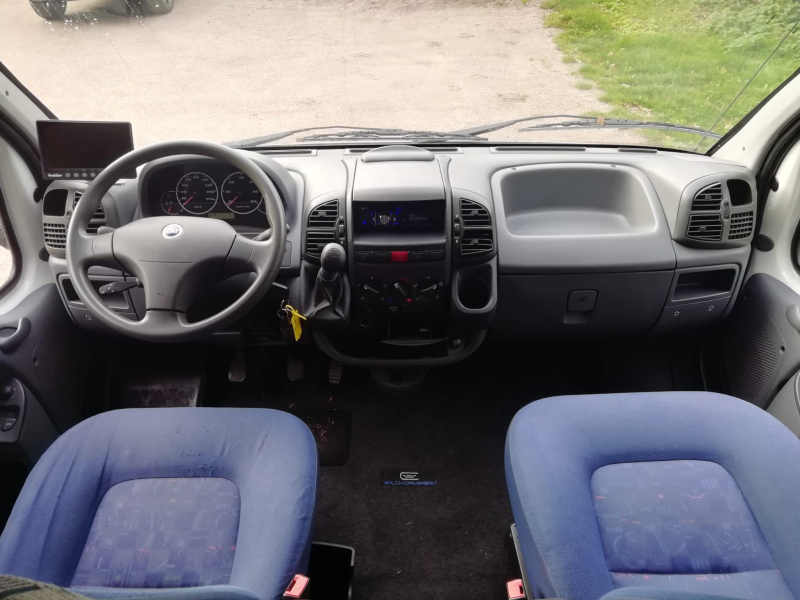 Adria Coral 573 DS met extra grote Sola  foto: 16