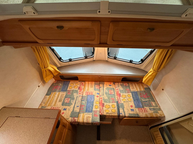 Eriba Touring Triton 410 Luifel Voortent 1ste eigenaar INCL STALLING foto: 8