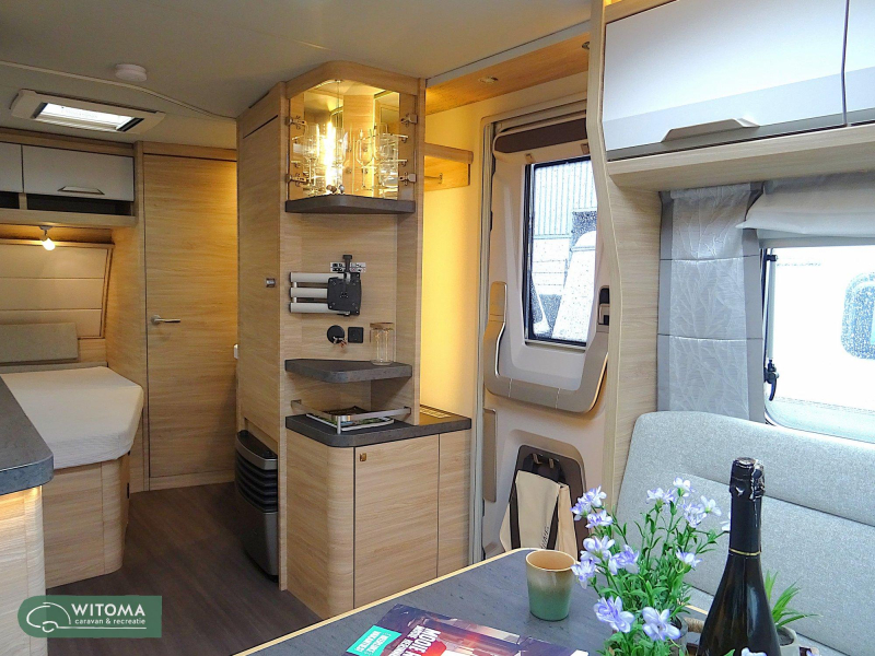 Knaus Sudwind 60 Years 500 FU SALE- Grote koelkast  foto: 2