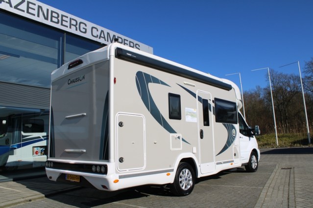 Young compact used Chausson Exclusive Line 660 automatic 170 hp (85 photo: 10