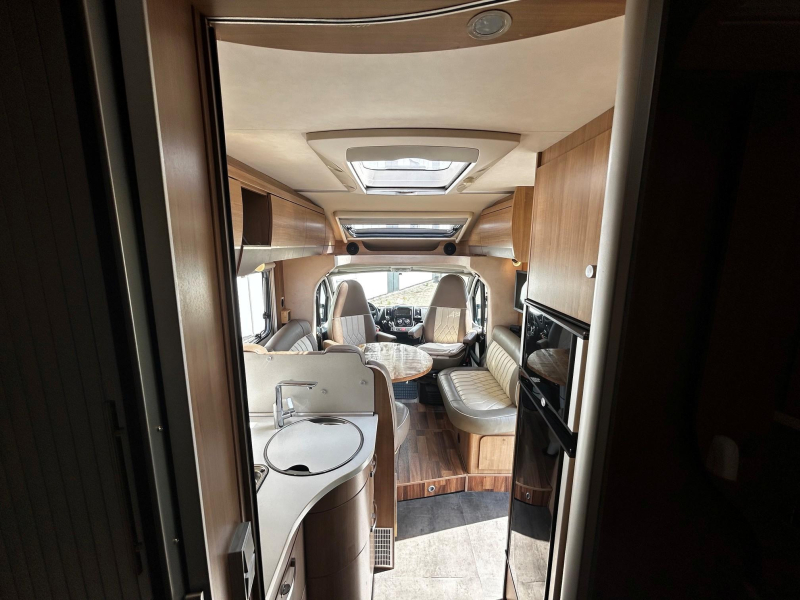 Hymer Tramp CL 698 Litio 150AH, llantas de aluminio nuevas foto: 20