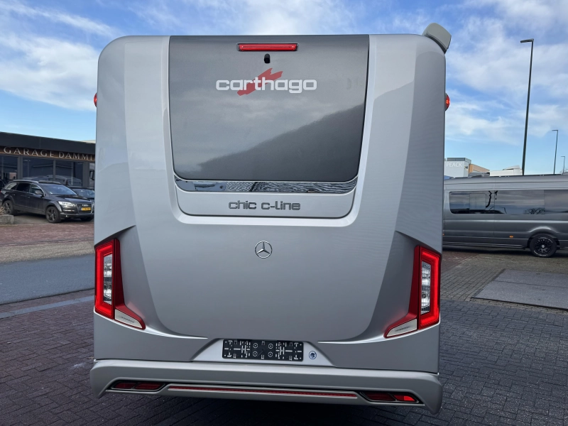 Carthago Chic C-Line I 4.9 LE Mercedes- Camas longitudinales foto: 6