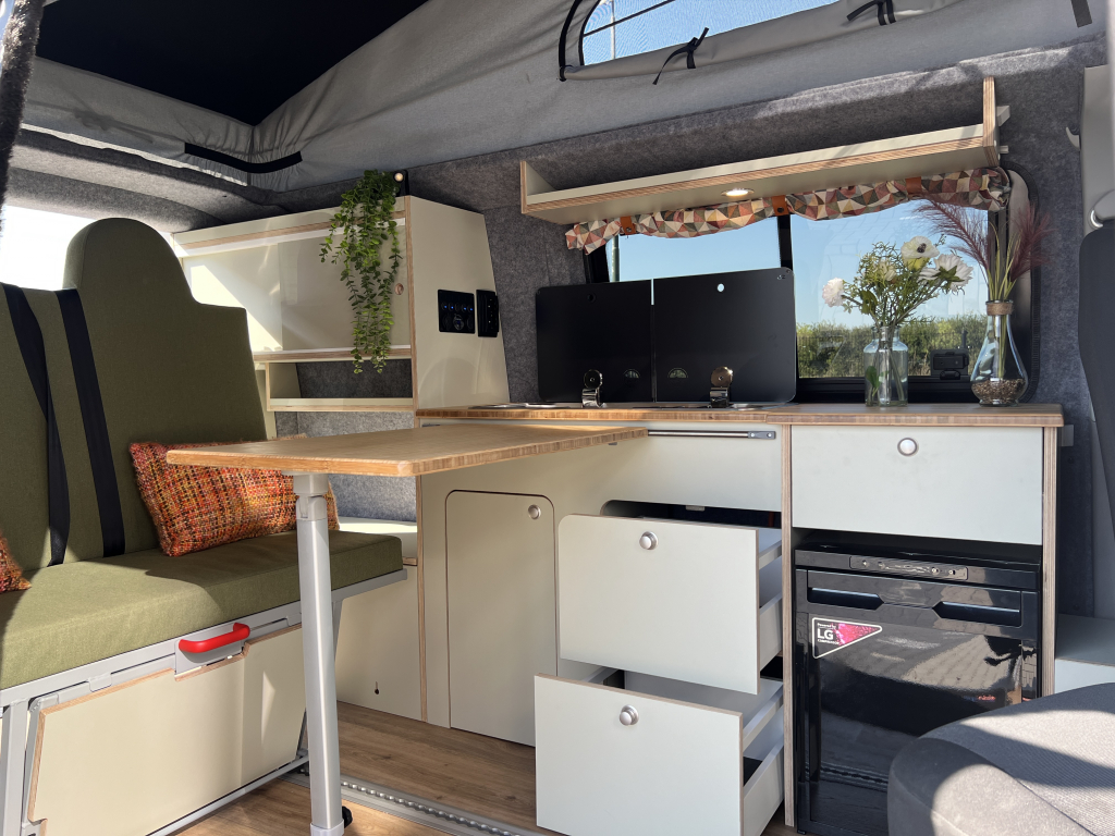 Volkswagen T6 Florida Kastenwagen Foto: 7