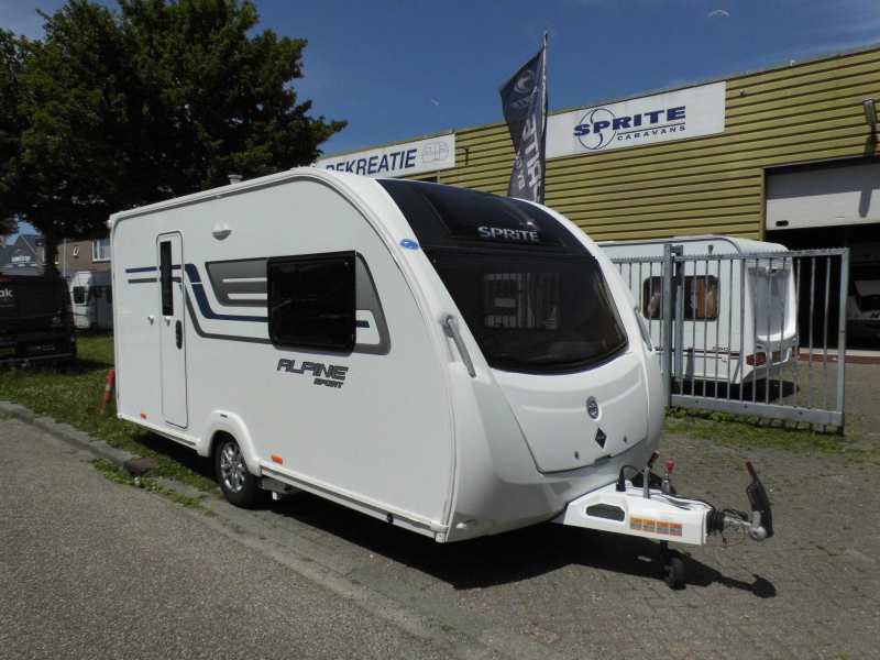 Sprite Alpine Sport 420 CT Mover, voortent en luifel