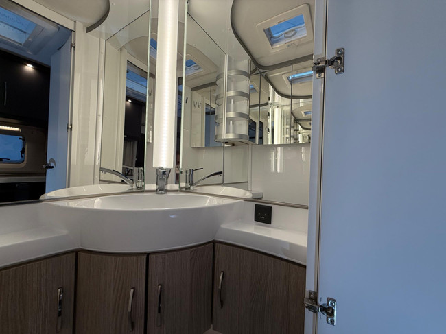 Hobby On Tour 460 DL foto: 19