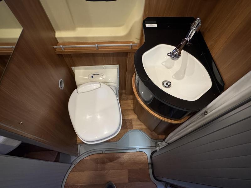 Globecar Campscout 640- Lengte bedden- NIEUW  foto: 9