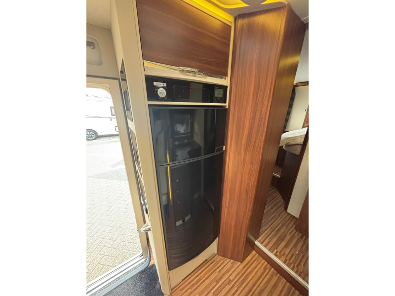 Adria Matrix M 670 SBC vol opties, queensbed  foto: 13