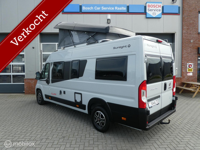 Sunlight Hymer Cliff 640 Adventure Edition Autom&aacute;tico foto: 2