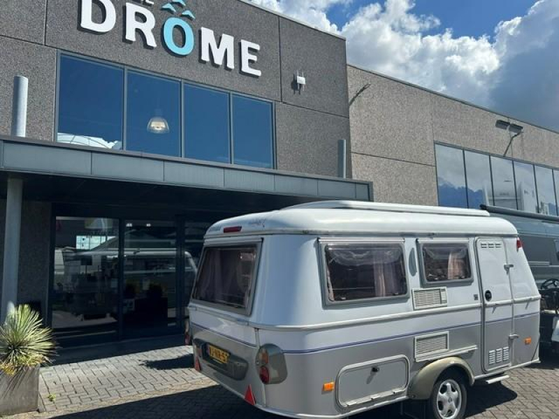 Eriba Touring Triton 430 GT Foto: 2