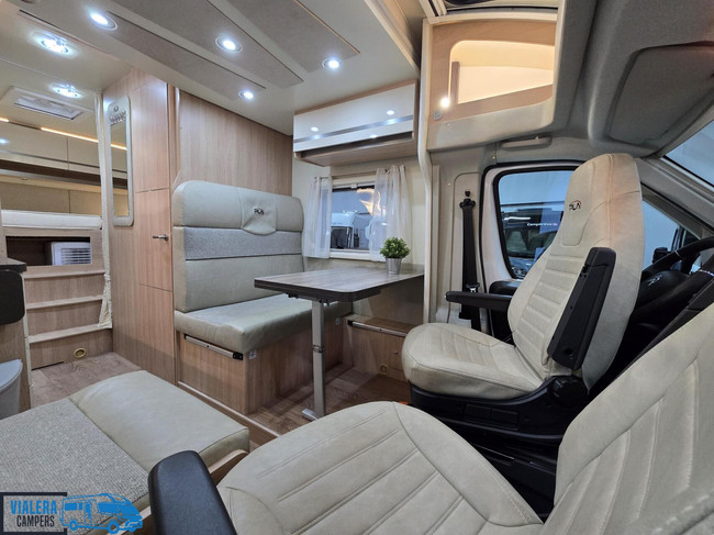 RAPIDO PLA Siena 385 * 5-PERS* topstaat* Lengtebedden foto: 17