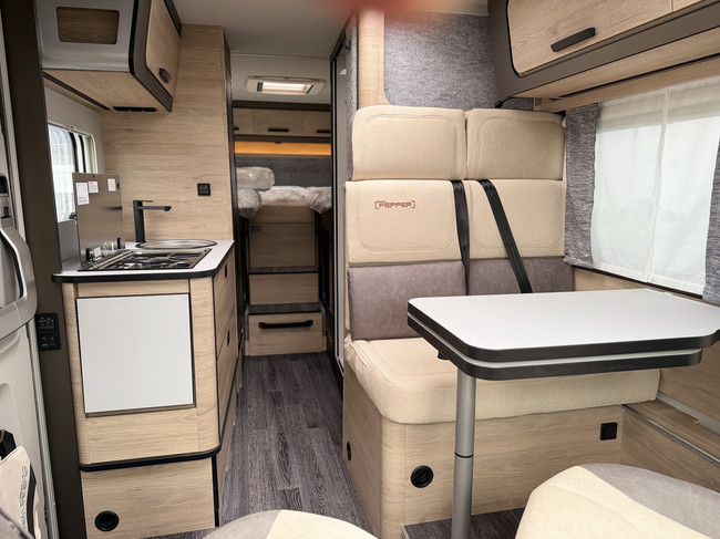 Weinsberg Caracompact 600 MEG EDITION [PEPPER] Modeljaar 2027 foto: 15