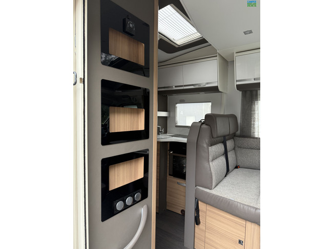 Adria Matrix 670SL foto: 4