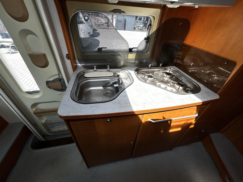 LMC Liberty Finish TI 6600 Enkele-bedden/2008/Airco!  foto: 15