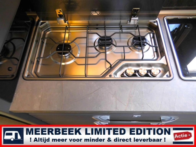 Hobby De Luxe 490 KMF 2026 NOUVEAU MOD&Egrave;LE ! photo : 13