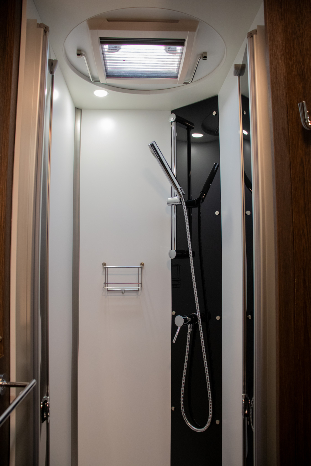 Benimar Tessoro 487 photo: 26