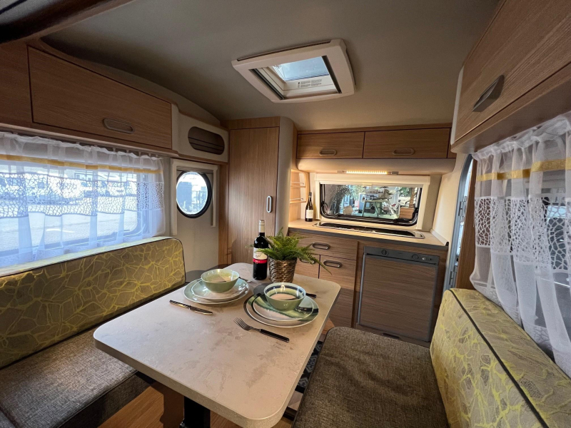 T@B Off Road 320 voortent, fietsenrek  foto: 14