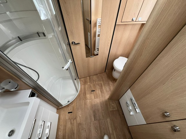 Hymer Hymer B-Klasse ML | 880 Xclusive Edition “Hymer 880 Xclusive – Klaar voor avontuur!” – Luxe, topuitgerust en vrijwel als nieuw! foto: 14