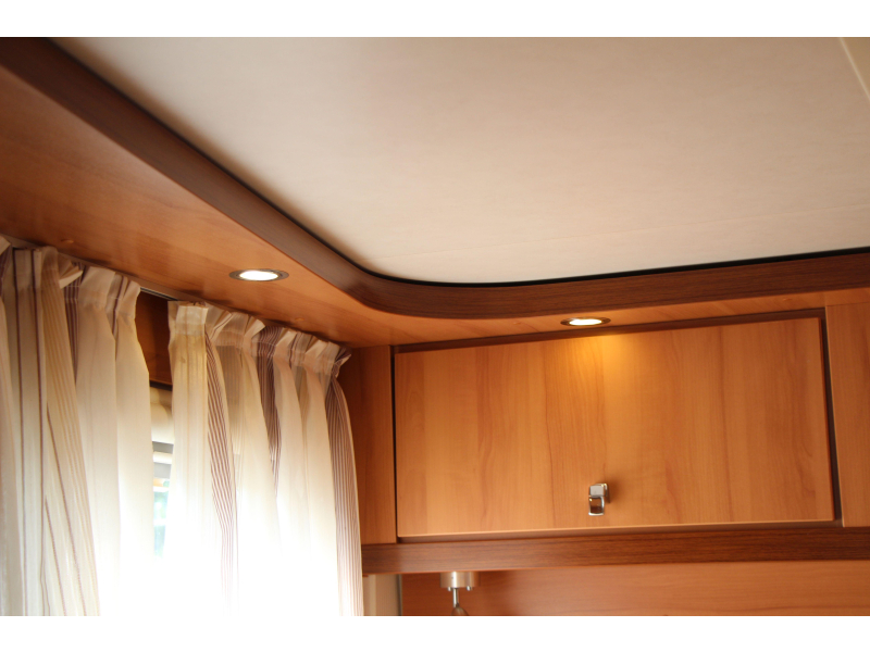 Hymer T 674 Enkele bedden - 2x airco  foto: 42