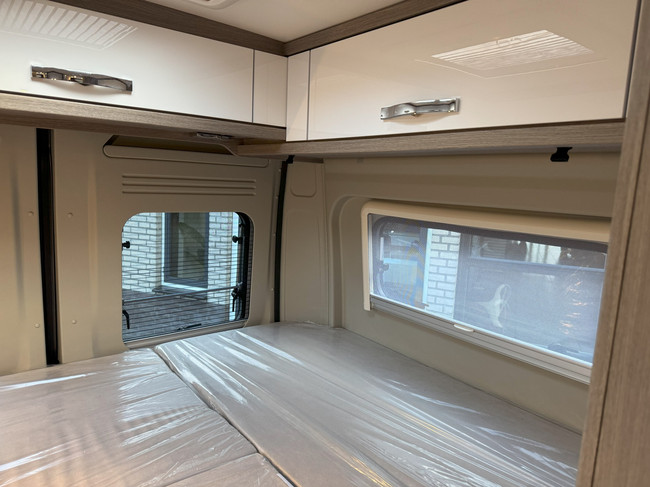 Pössl 2Win Plus 600 D-line 140 pk AUTOMAAT 9-Traps Euro6 Fiat Ducato NIEUW **Slechts 6 meter/Groot dwarsbed/4 zitplaatsen/Luifel/Apple foto: 13