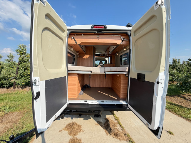 Pössl SUMMIT 640 Lithium/Solar/VanSwing/Bearlock/All-Season/Gasalarm/Duocontr./Luifel foto: 11