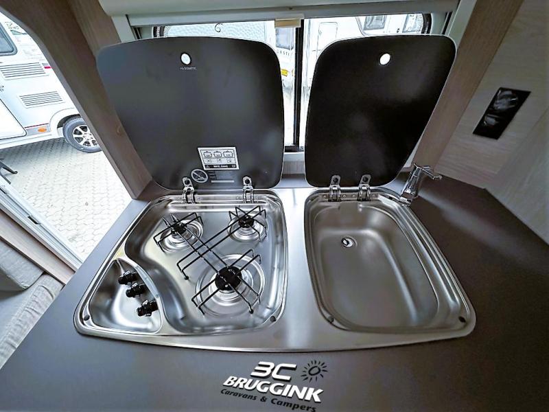 Bürstner Premio Life 415 TK - STAPELBEDDEN  foto: 5