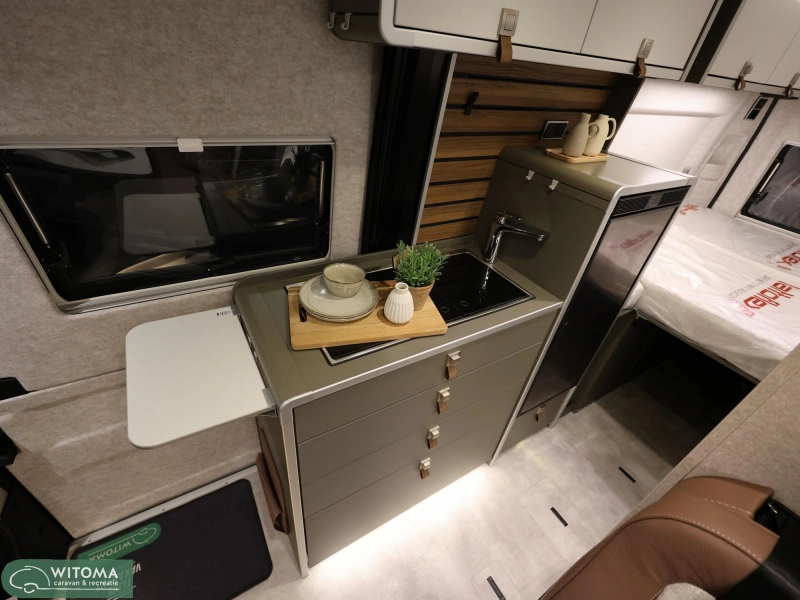 Hymer Grand Canyon 600 180pk FULL OPTIONS nieuw  foto: 11
