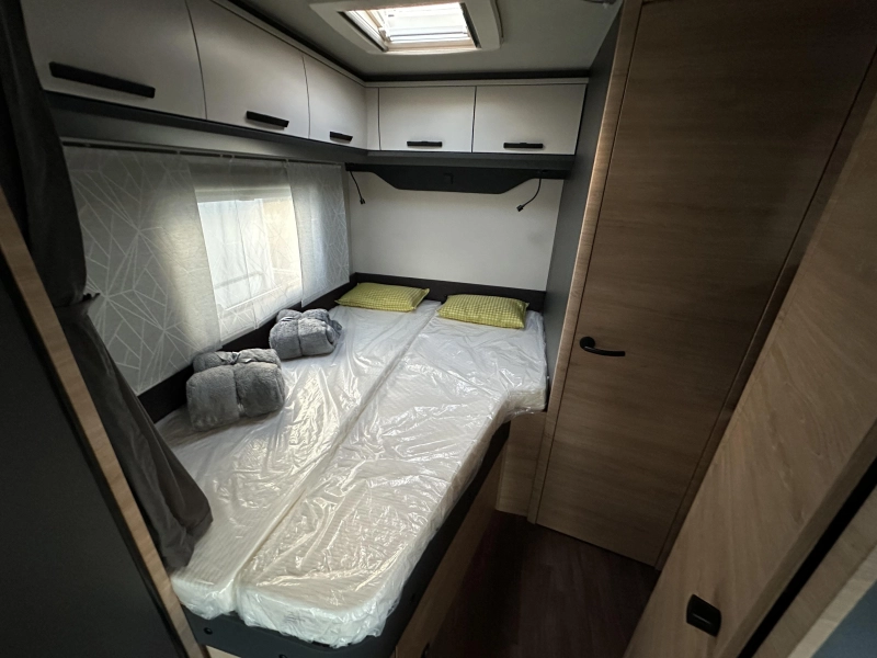 Knaus L!ve Wave 650 MF AUTOMATIK + HUBBETT Foto: 10