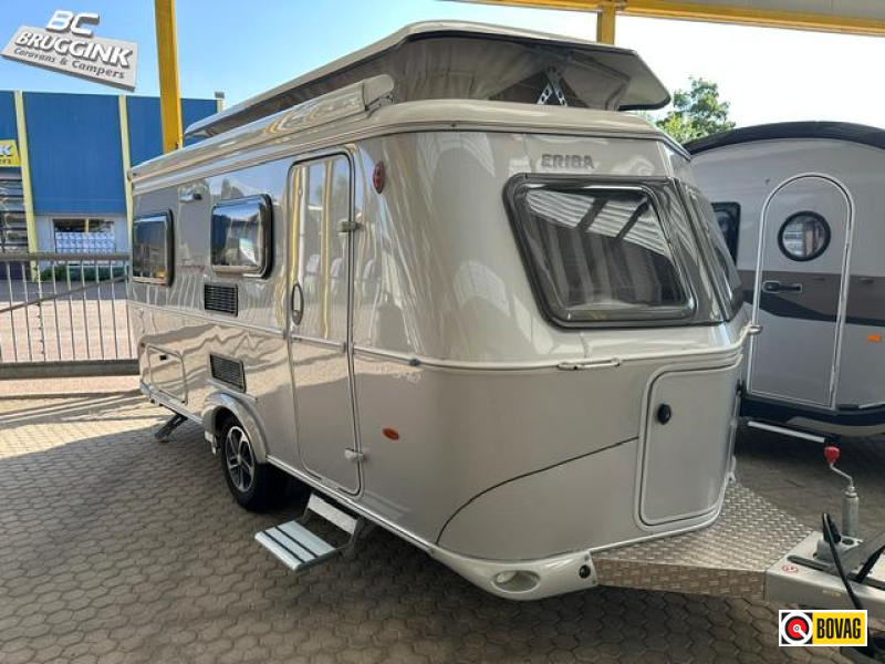Eriba Touring Troll 542 GT CAMAS INDIVIDUALES