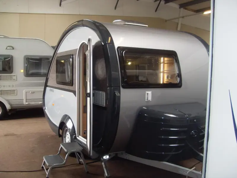 Hymer B655 Klimaanlage Drehstühle fest