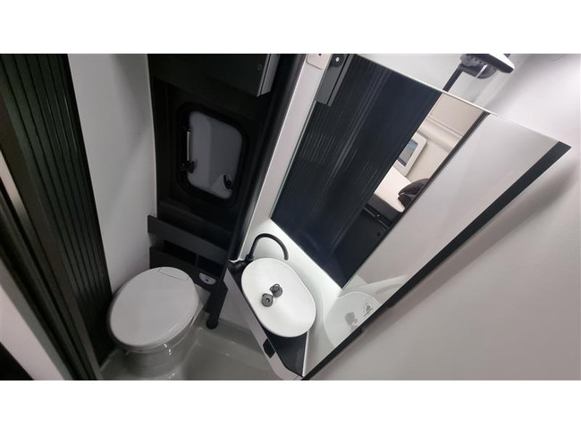 Adria Twin Supreme 640 SLB photo : 6