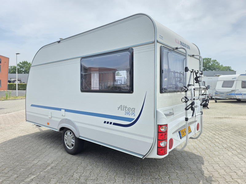 Adria Altea 390 PS 4 personas AVANCE 2010 foto: 1