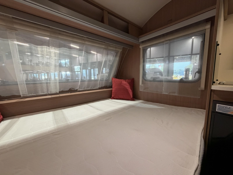 Adria Aviva 370 CP Mover | Bunk bed | Bicycle photo: 17