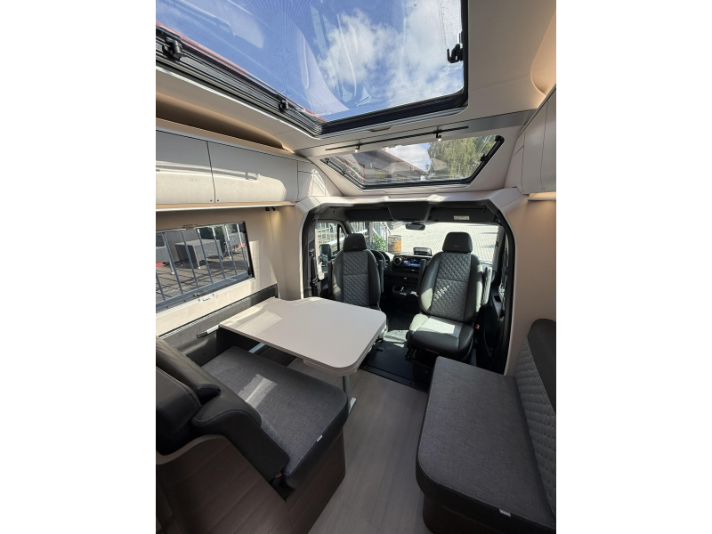 Adria Coral Supreme MB 670 SL Mercedes-Benz  foto: 1